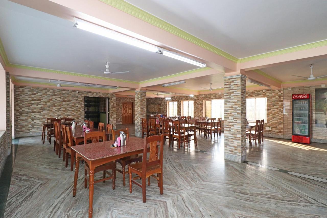 Oyo 30341 Hotel Nilachal Krishnanagar Bagian luar foto